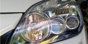 トヨタ プリウス ヘッドライトコーティングの ヘッドライトスチーマー -岡山 トータルリペア リペスタ -