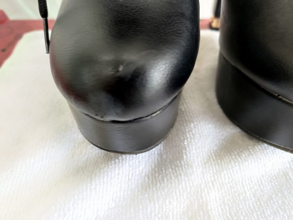 レザーブーツ 修理