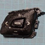 ジャガー ステアリングスイッチ ベタつき